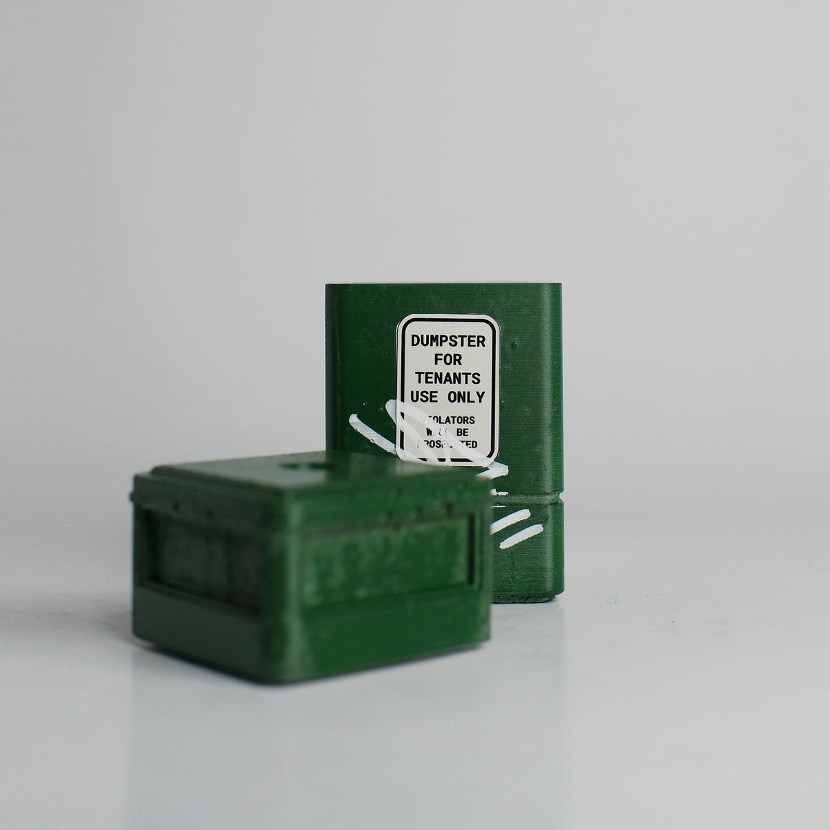 DEADWASTE Thrash Bin Concrete, Green