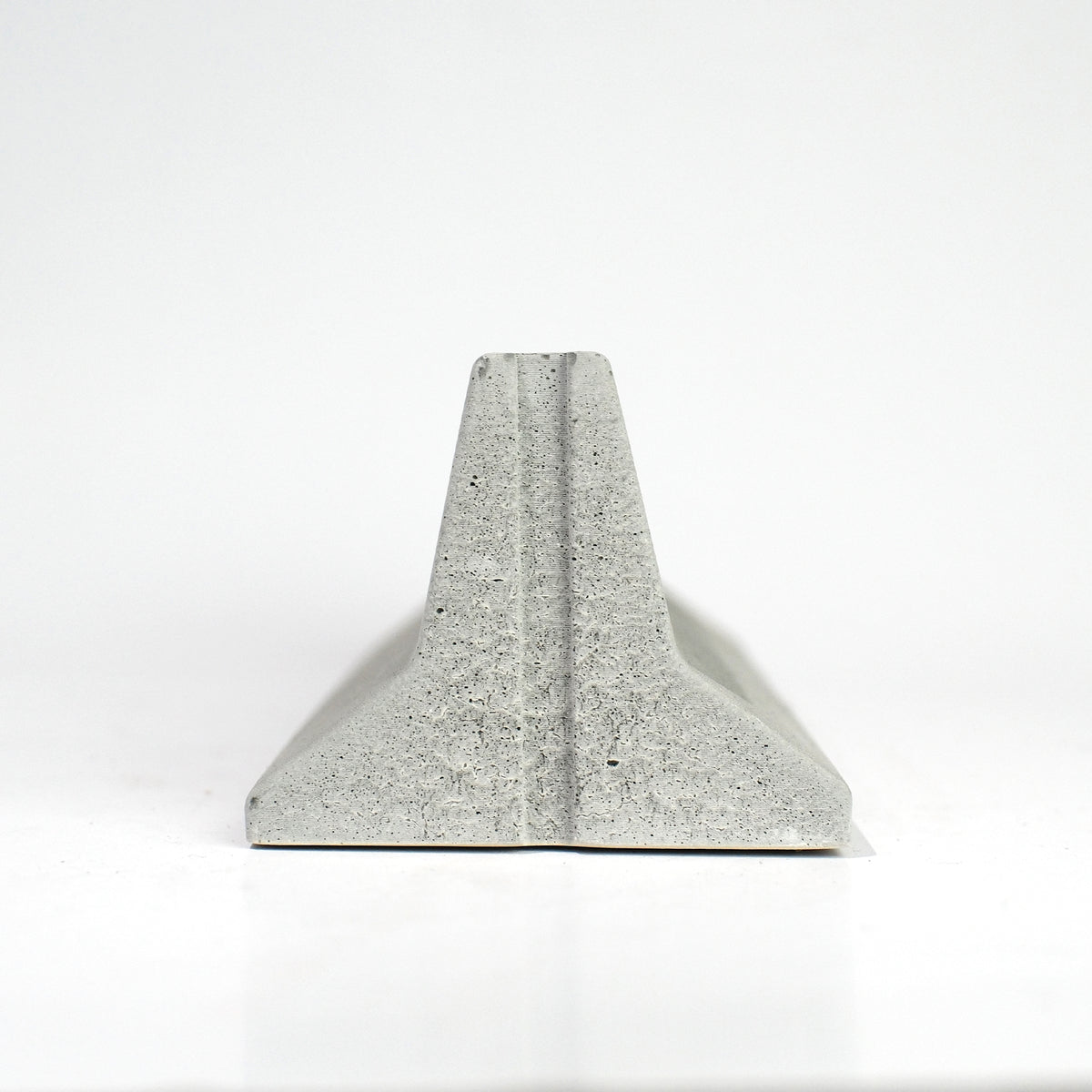JB Jersey Barrier Concrete Fingerboard Obstacle, Natural