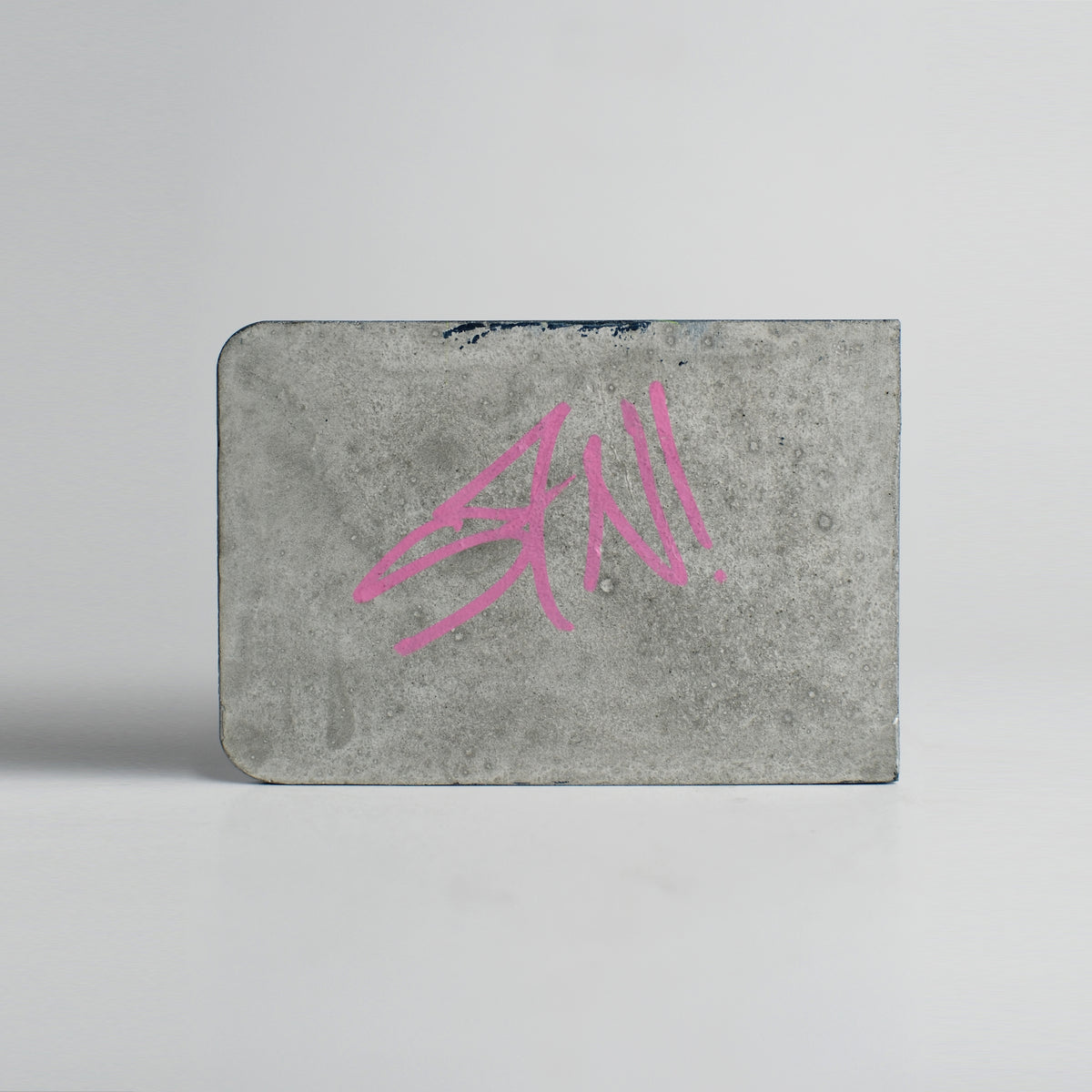 KICKER Concrete Fingerboard Ramp, Cosmic Speckle Blue-Pink
