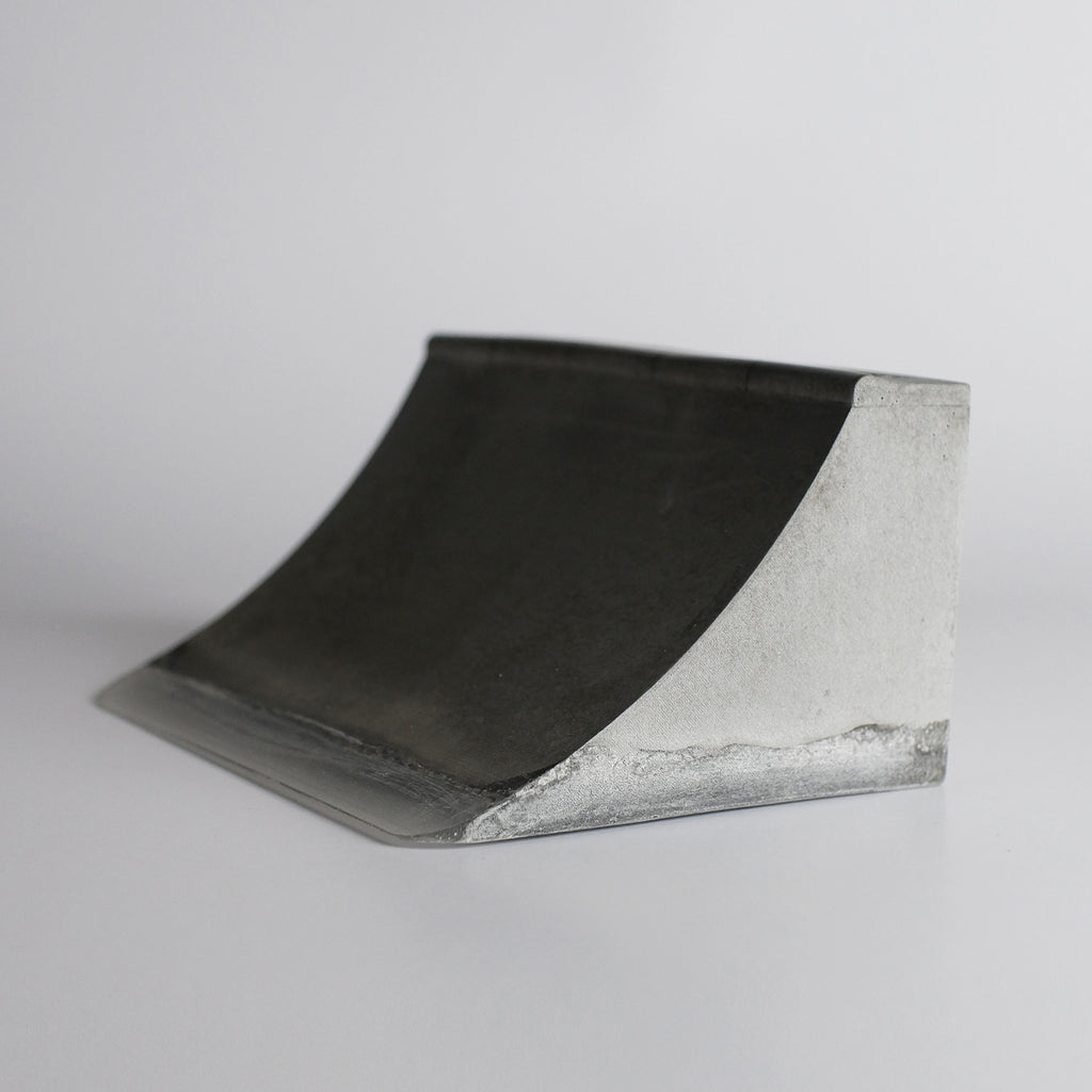 Quarter Piper QP 01 Concrete Fingerboard Obstacle, Natural