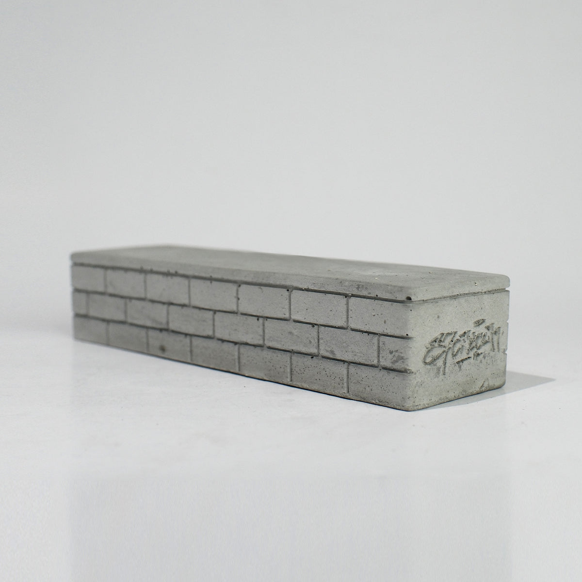 Brick Bench Concrete Fingerboard Obstacle, Natural