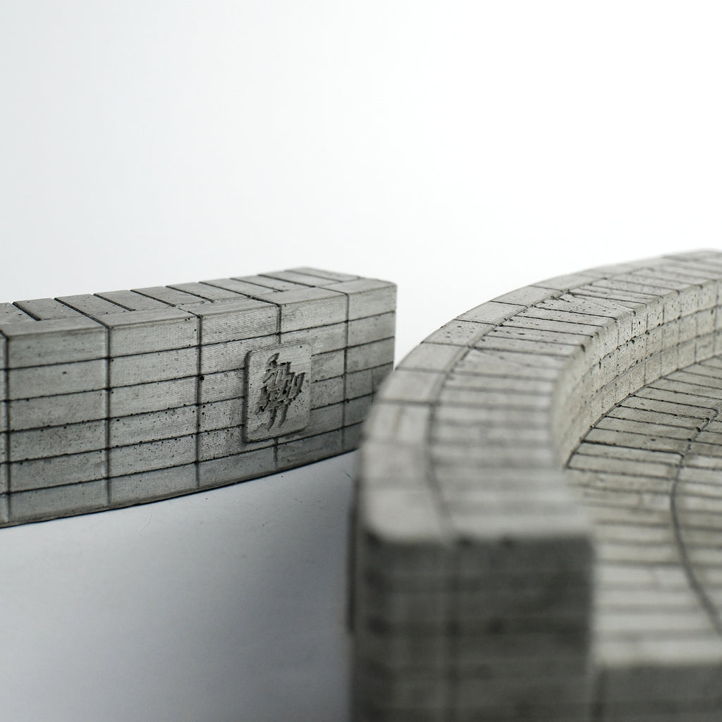 Curve Brick Bench (CBB) Concrete Fingerboard Obstacle, Natural Wash Relic