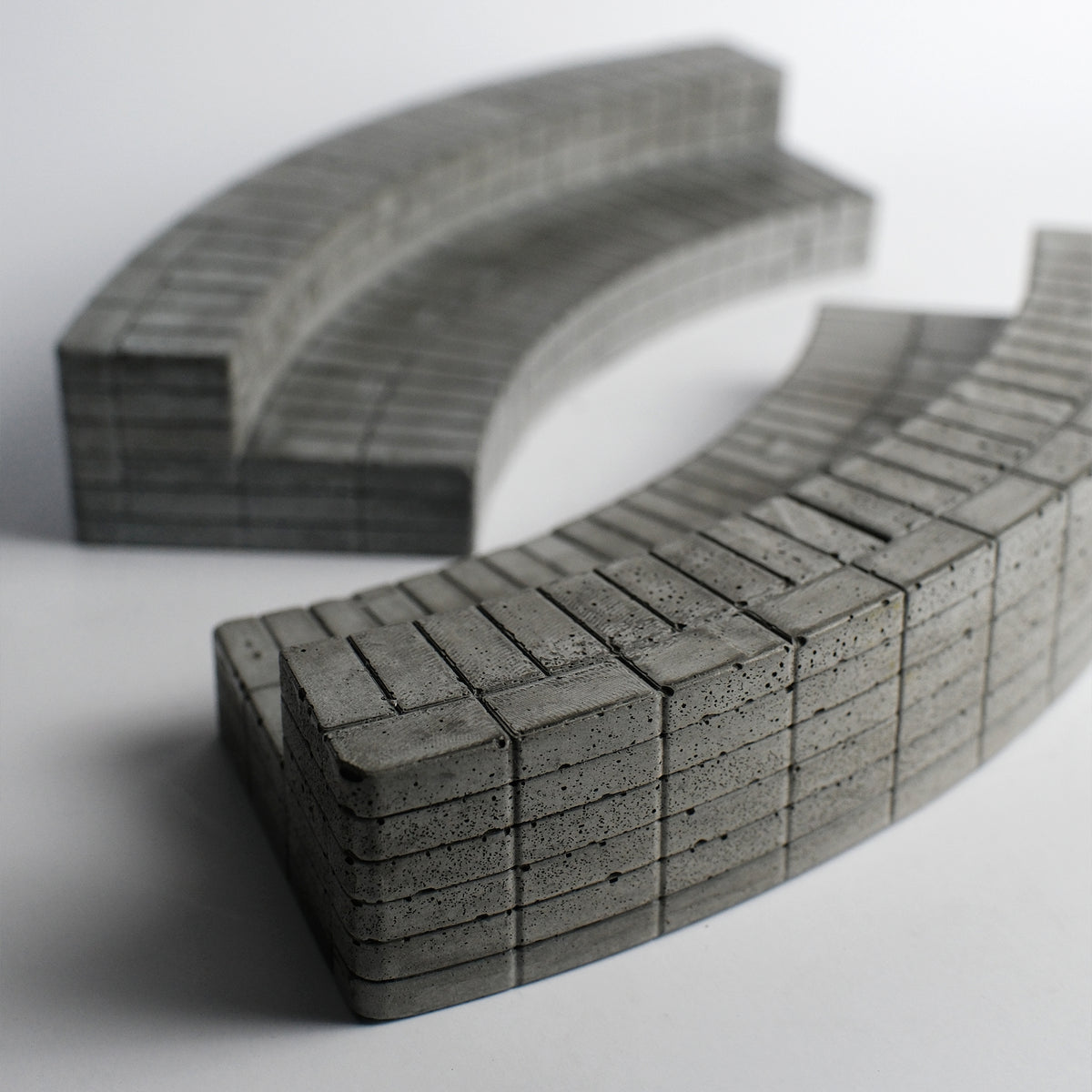 Curve Brick Bench (CBB) Concrete Fingerboard Obstacle, Natural Wash Relic